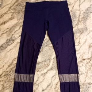 4/$20! Fabletics Navy Leggings